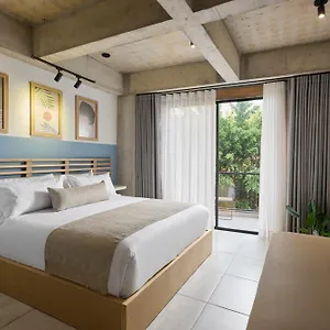30 Living Hotel Medellin